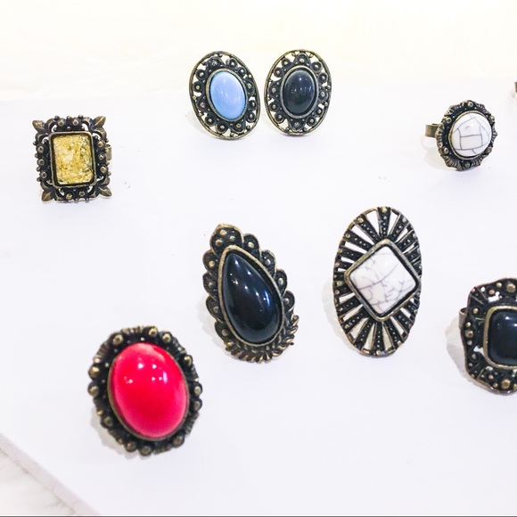 Free Statement Ring with Purchase - Picture 3 of 4